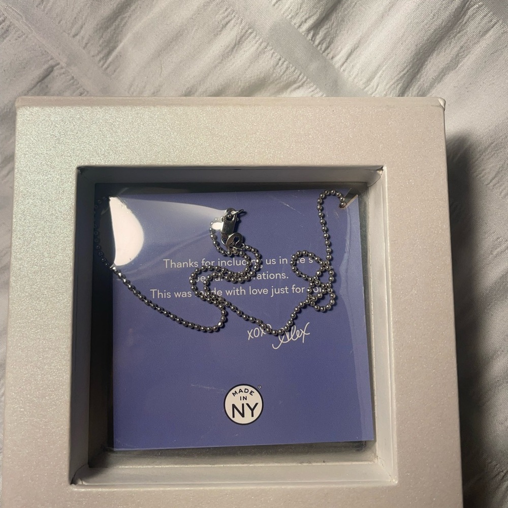 New York Yankees 🍎 Alex Woo MLB sterling silver necklace NWT - Picture 11 of 13
